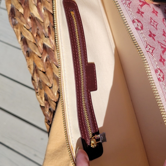 100% AUTHENTIC VINTAGE LOUIS VUITTON ALMA LONG MONOGRAM SATCHEL - Picture 6 of 7